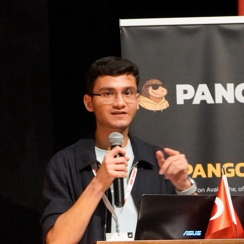 Can Ahmet Değirmenci portre fotoğrafı
